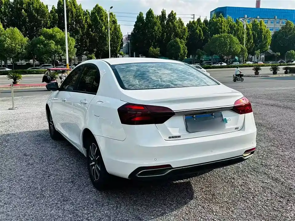 Geely Emgrand