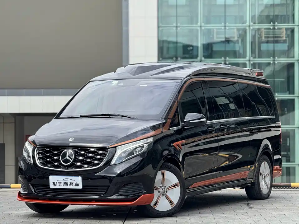 Mercedes-Benz V-class