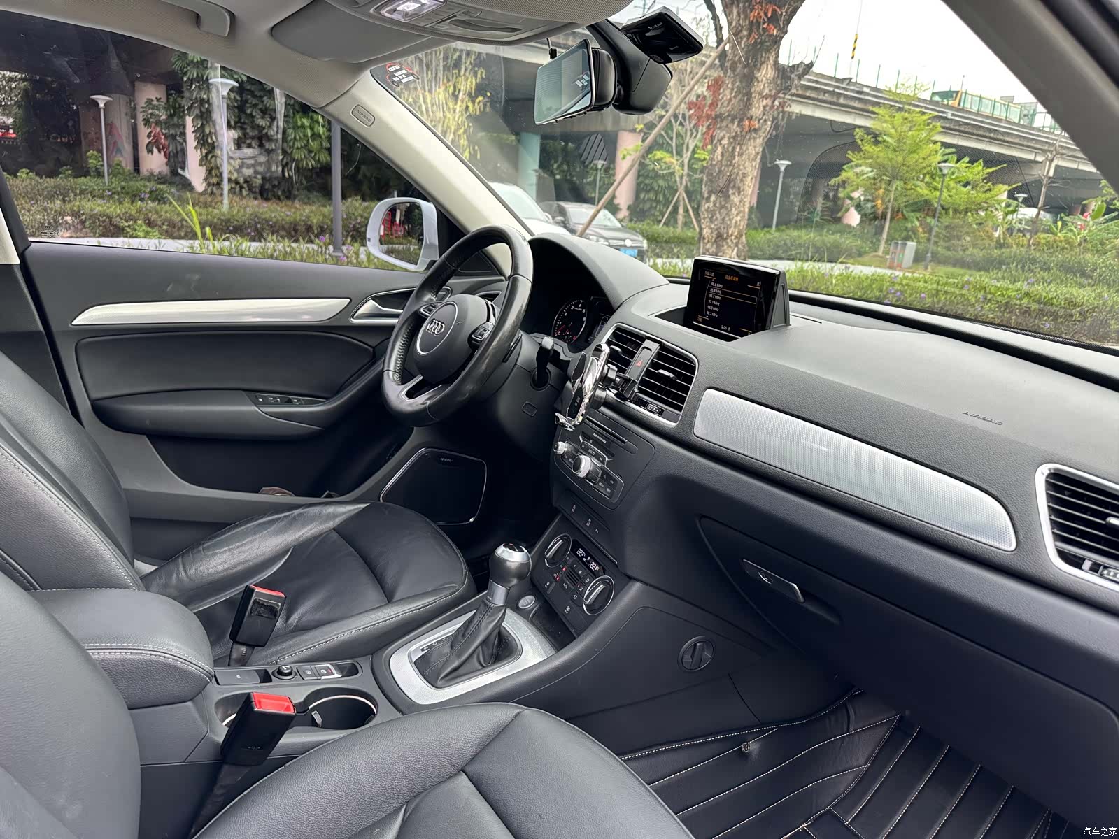 Audi Q3, 2019 12