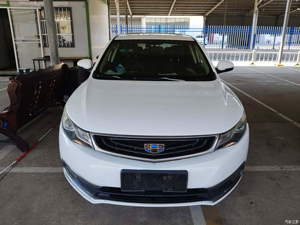 Geely Emgrand, 2016 3