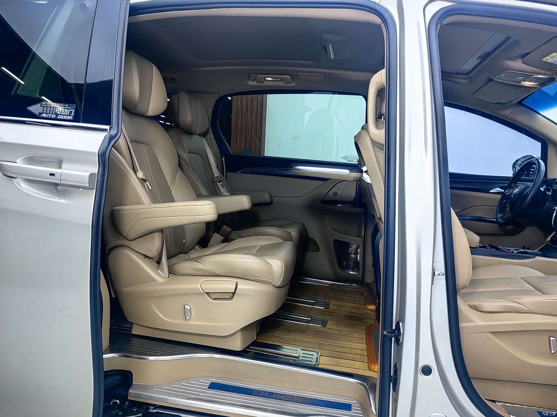 Buick GL8, 2021 14