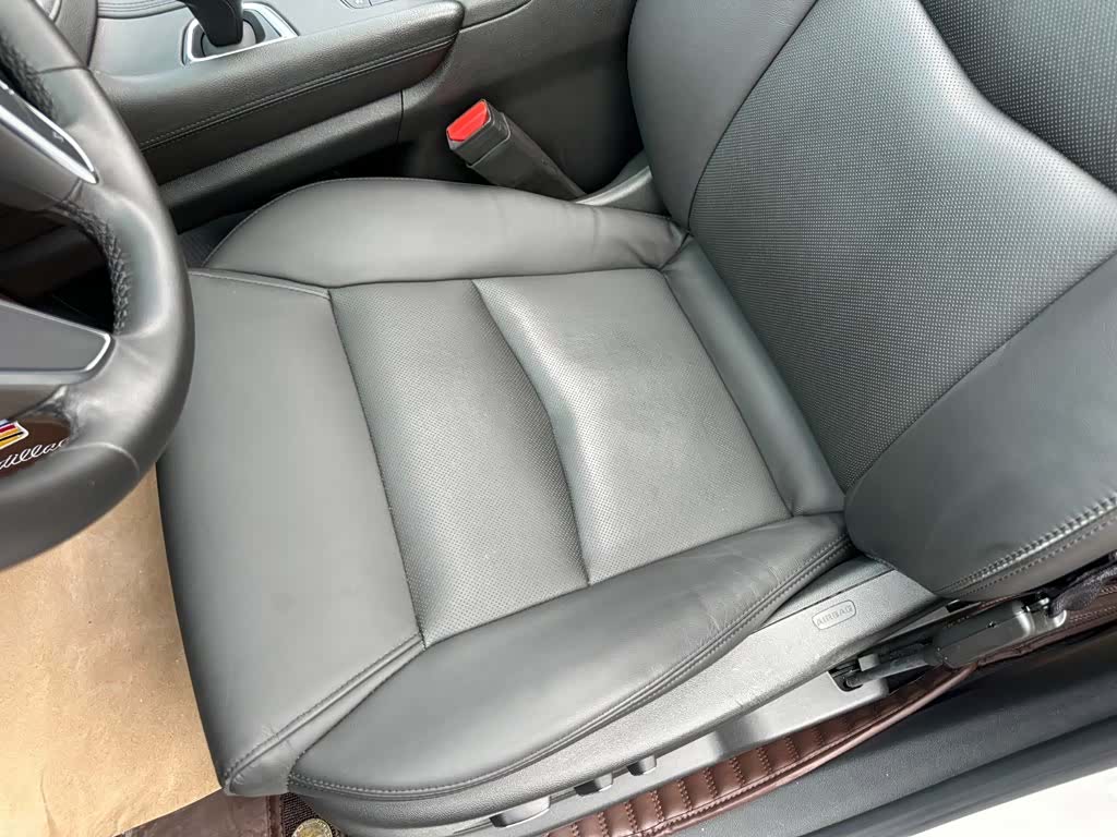 Cadillac XT5, 2018 10