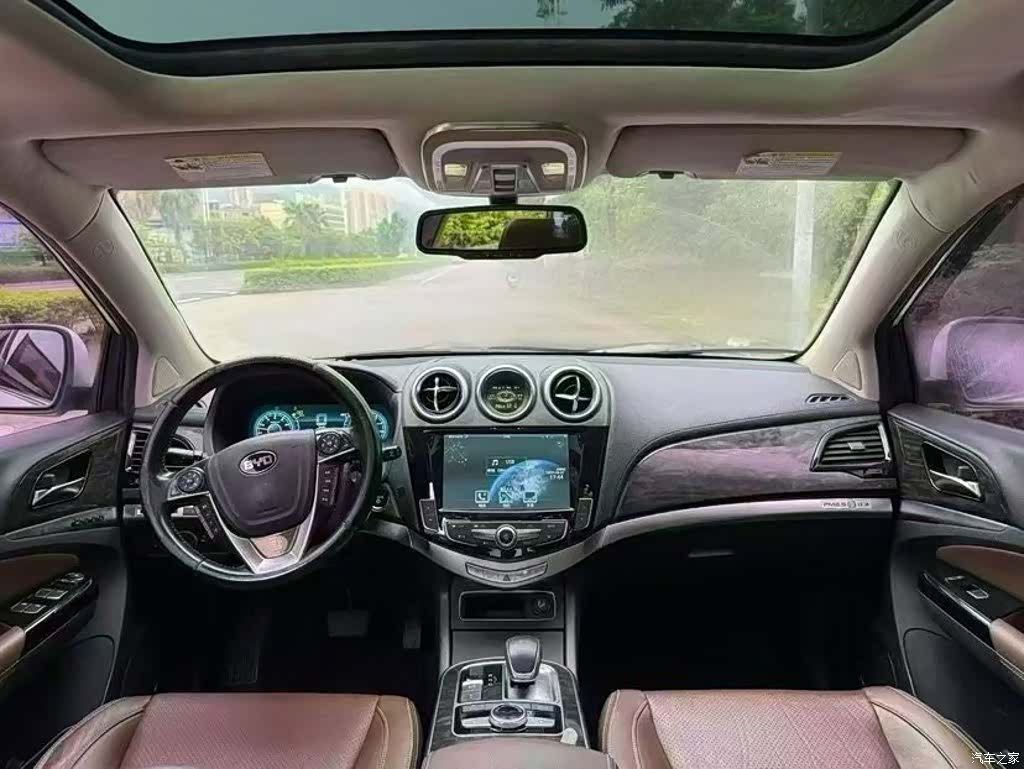 BYD Tang, 2015 7