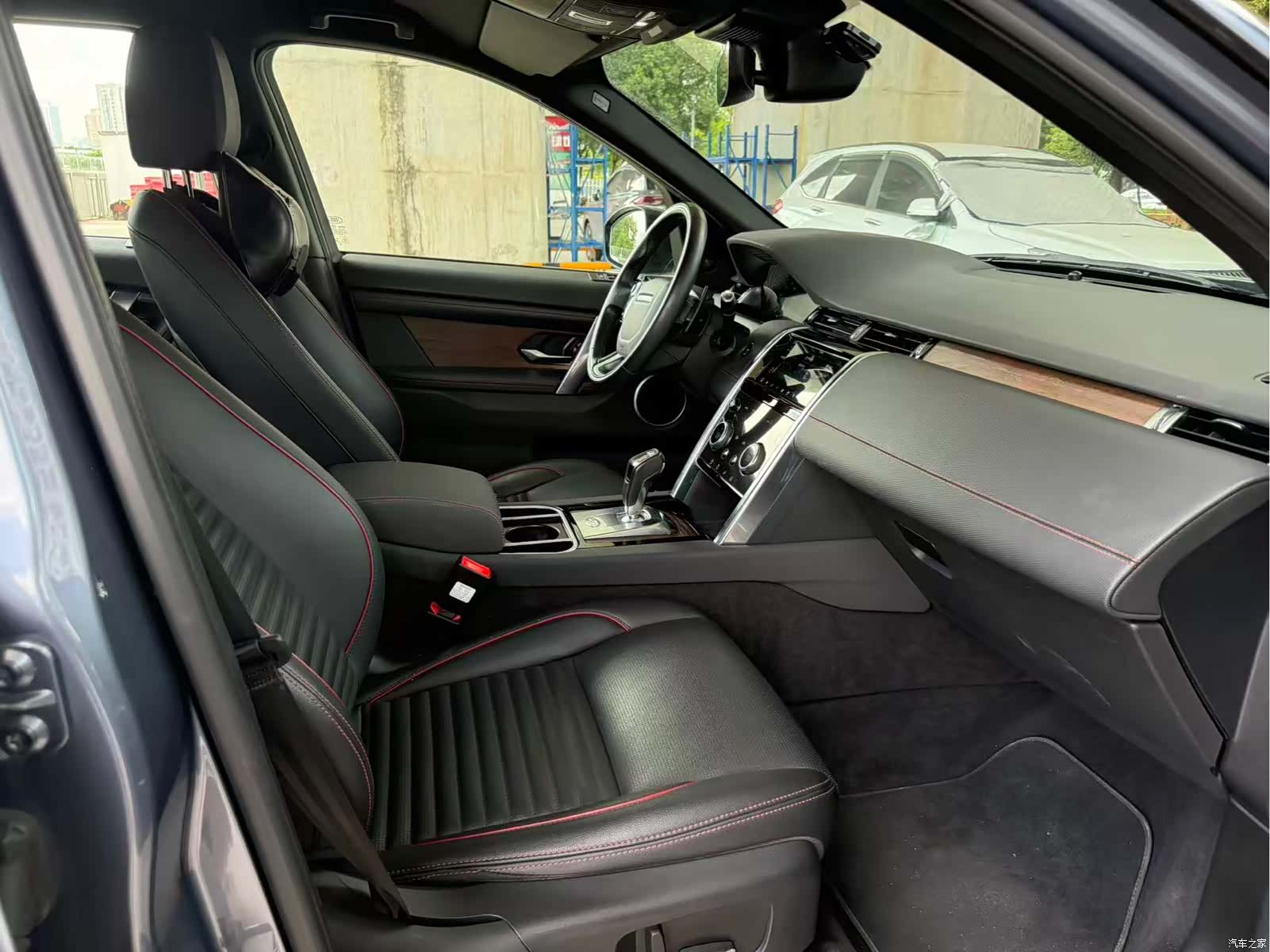 Land Rover Discovery, 2020 10