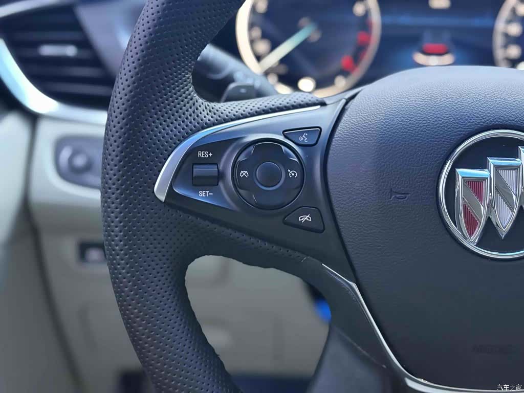 Buick GL8, 2023 21