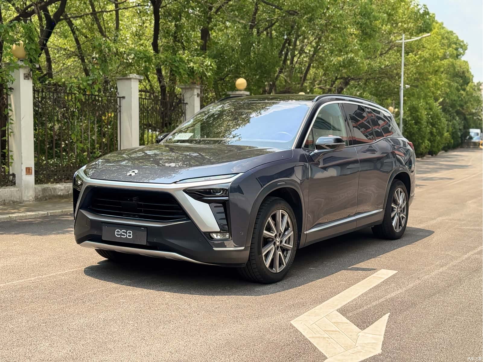 NIO ES8, 2021 1