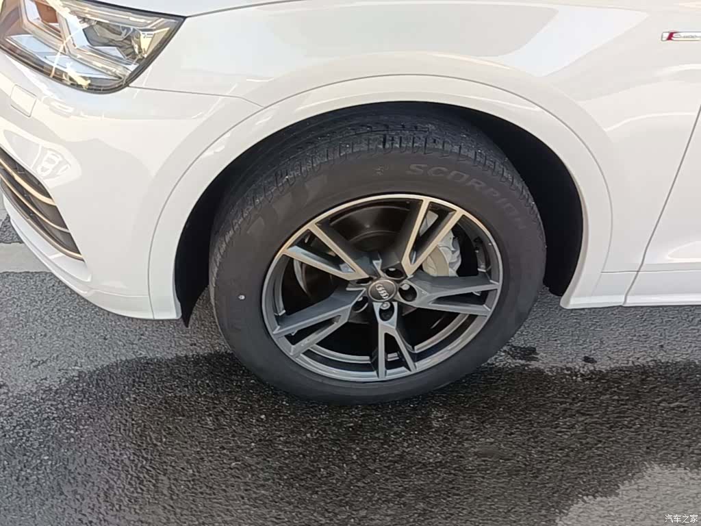Audi Q5L, 2019 23