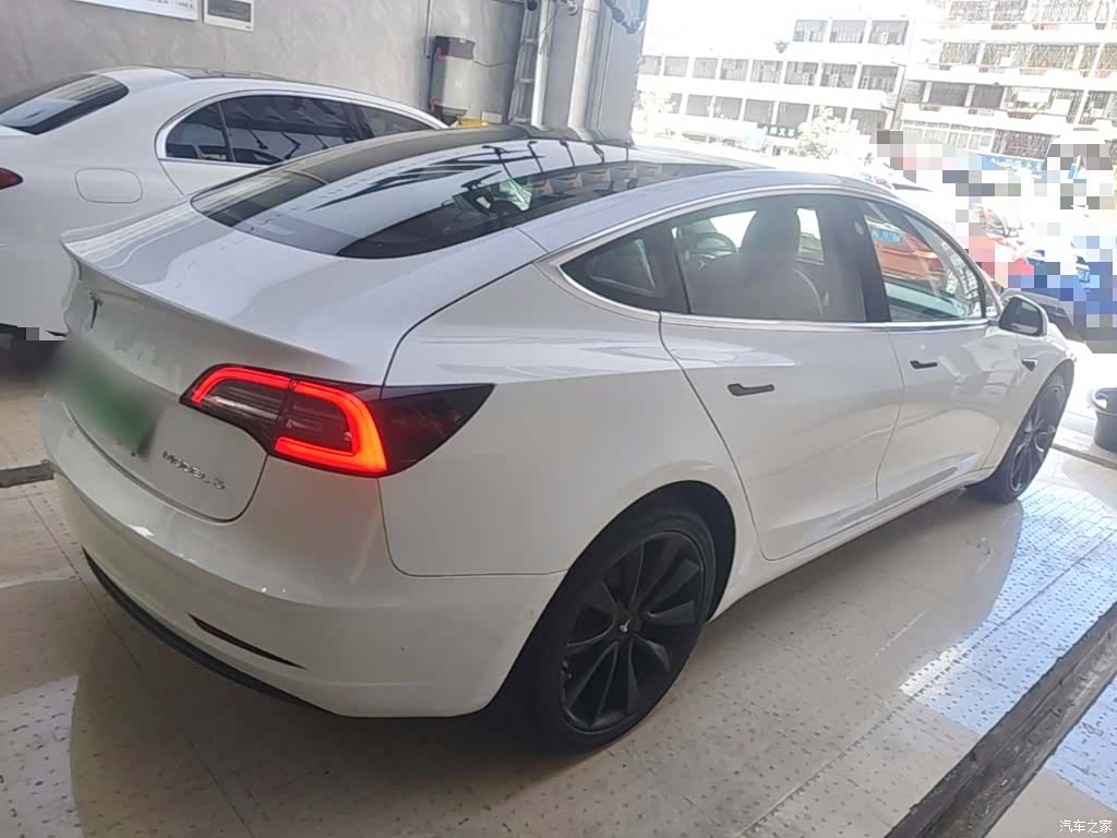 Tesla Model 3, 2020 7