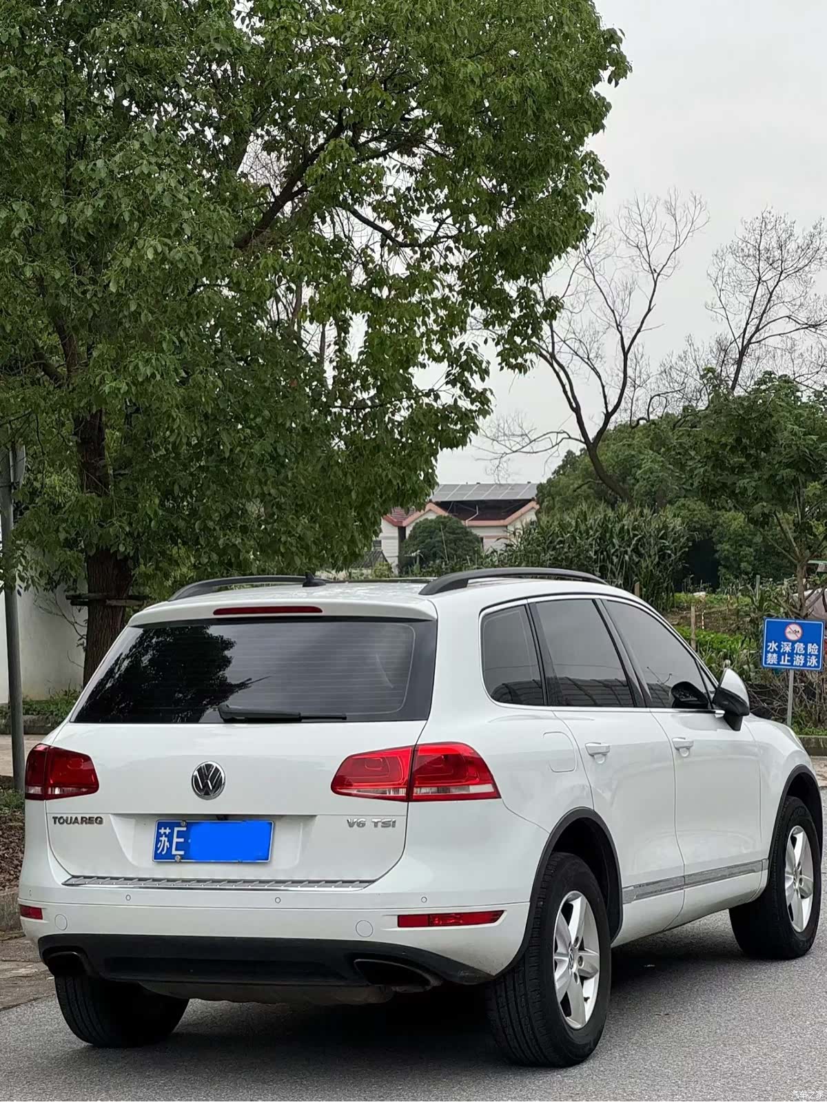 Volkswagen Touareg, 2015 4