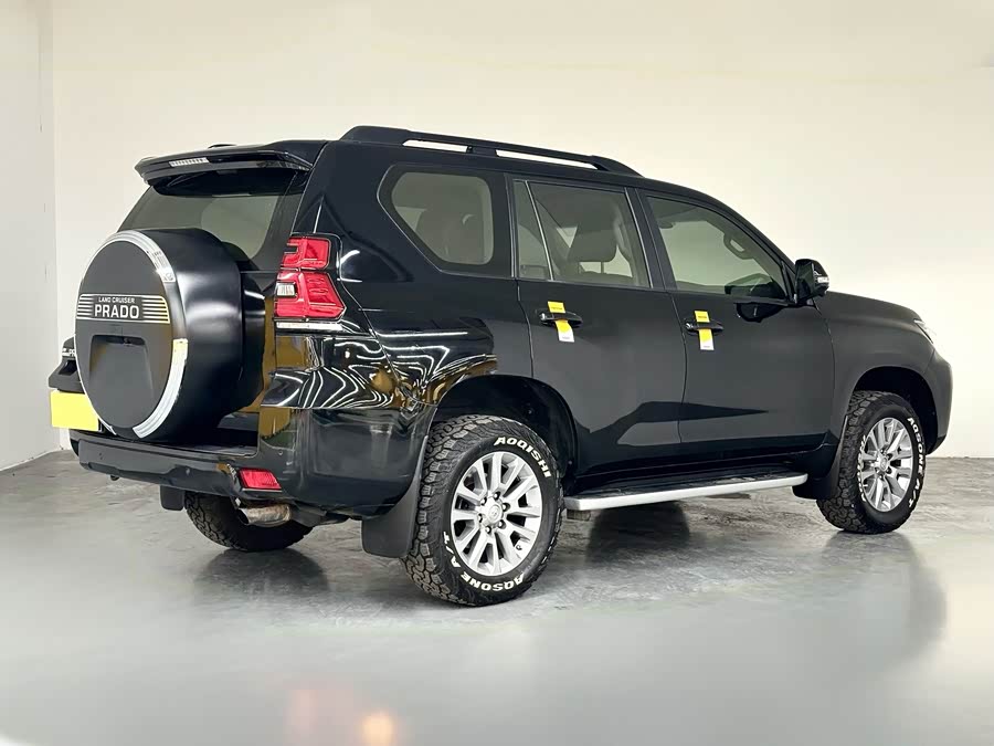 Toyota Prado 2019, фото 4