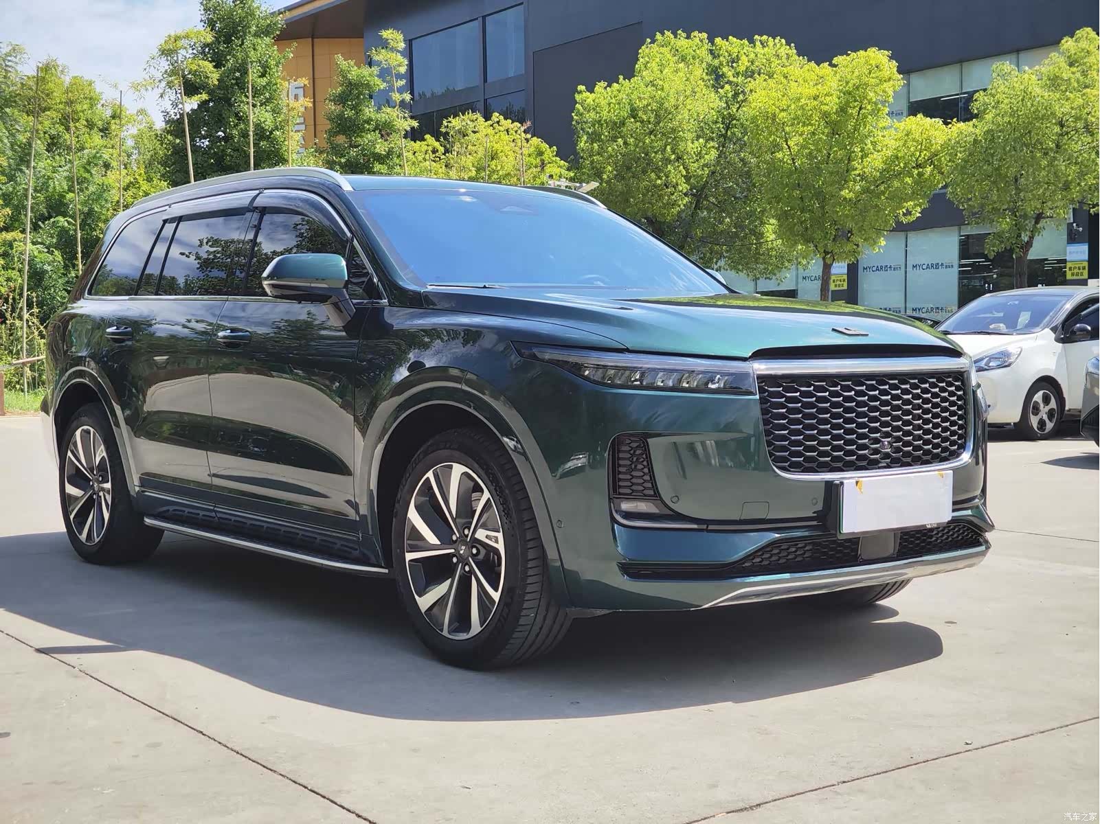Li Auto ONE, 2022 3