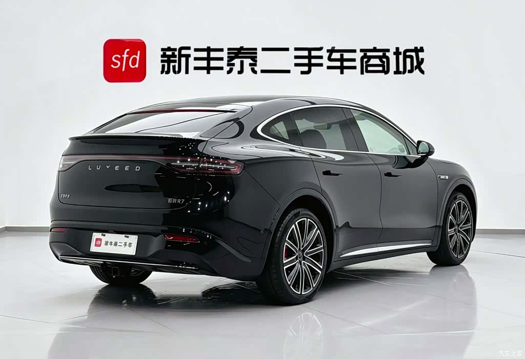 Luxeed R7, 2025 все фото