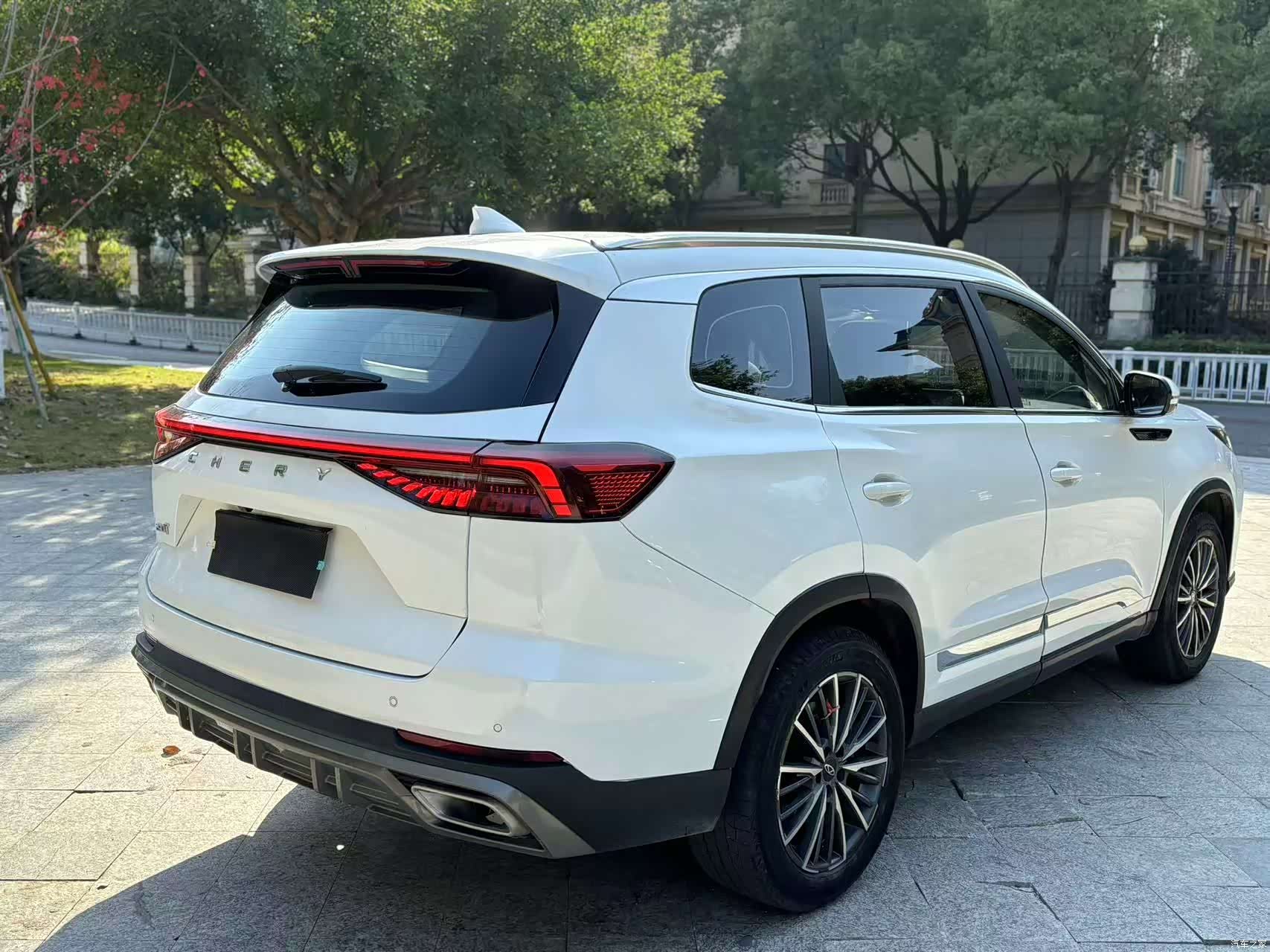Chery Tiggo 8, 2023 11