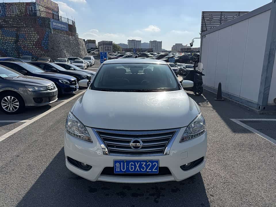 Nissan Xuan Yi