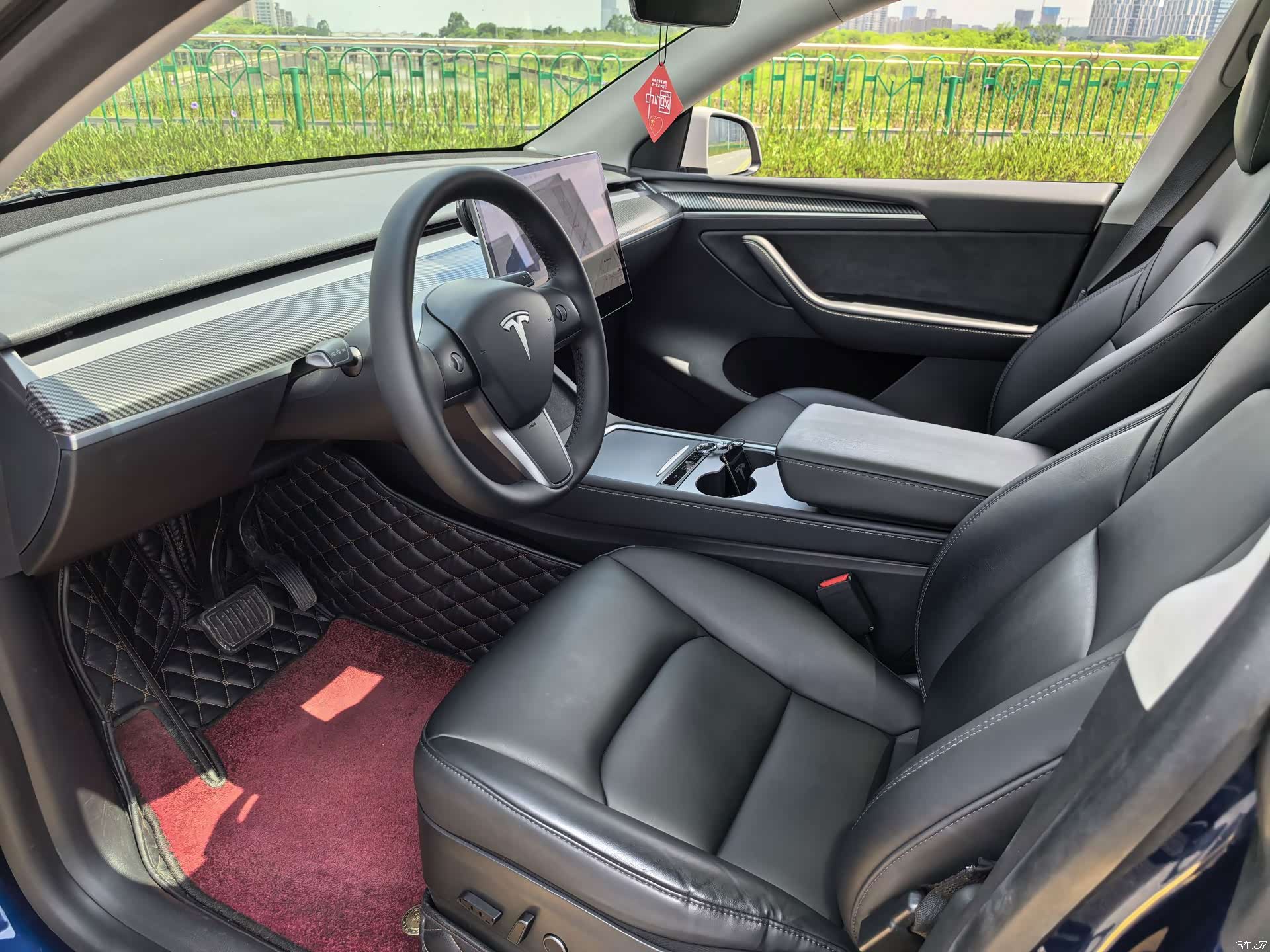Tesla Model Y, 2021 13