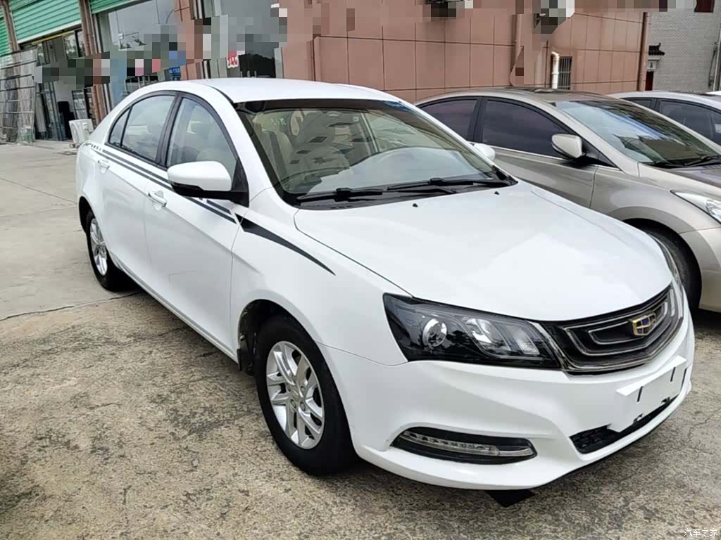 Geely Emgrand, 2017 4