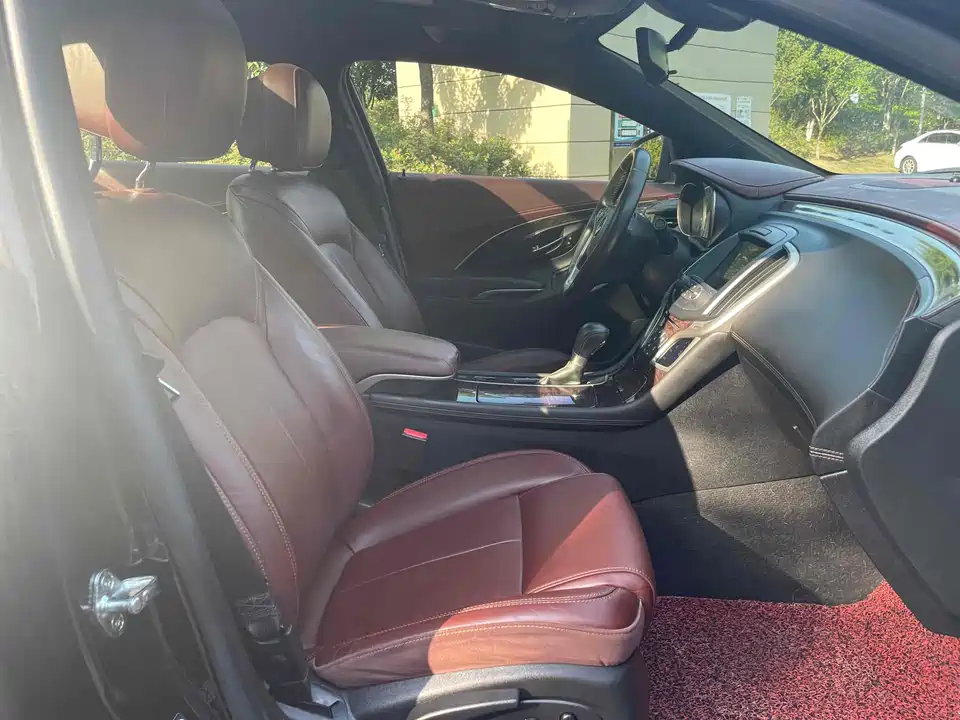 Buick Lacrosse