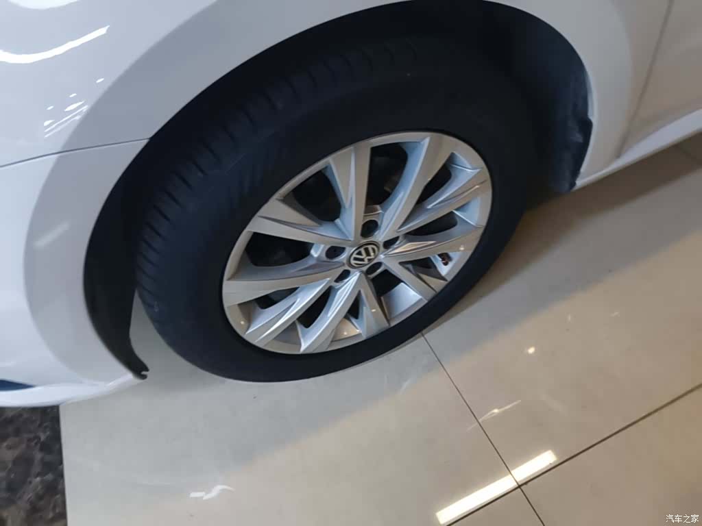 Volkswagen Lavida, 2016 23