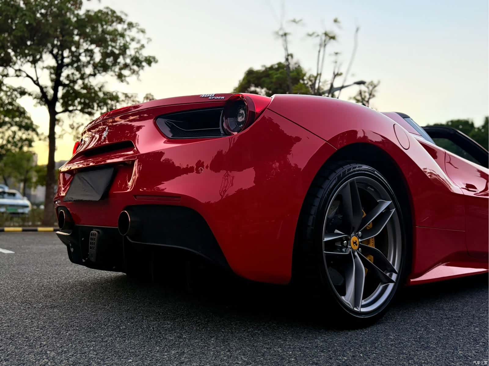 Ferrari 488, 2018 10