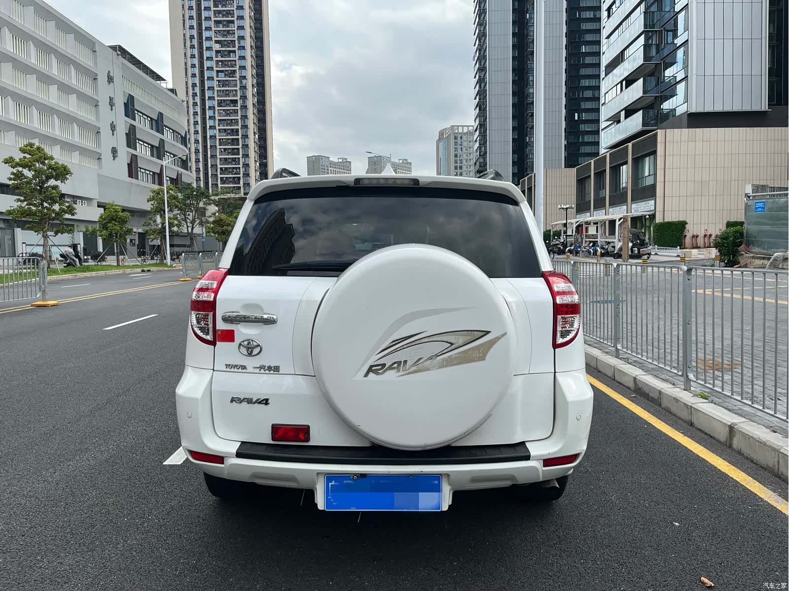 Toyota RAV4, 2013 все фото
