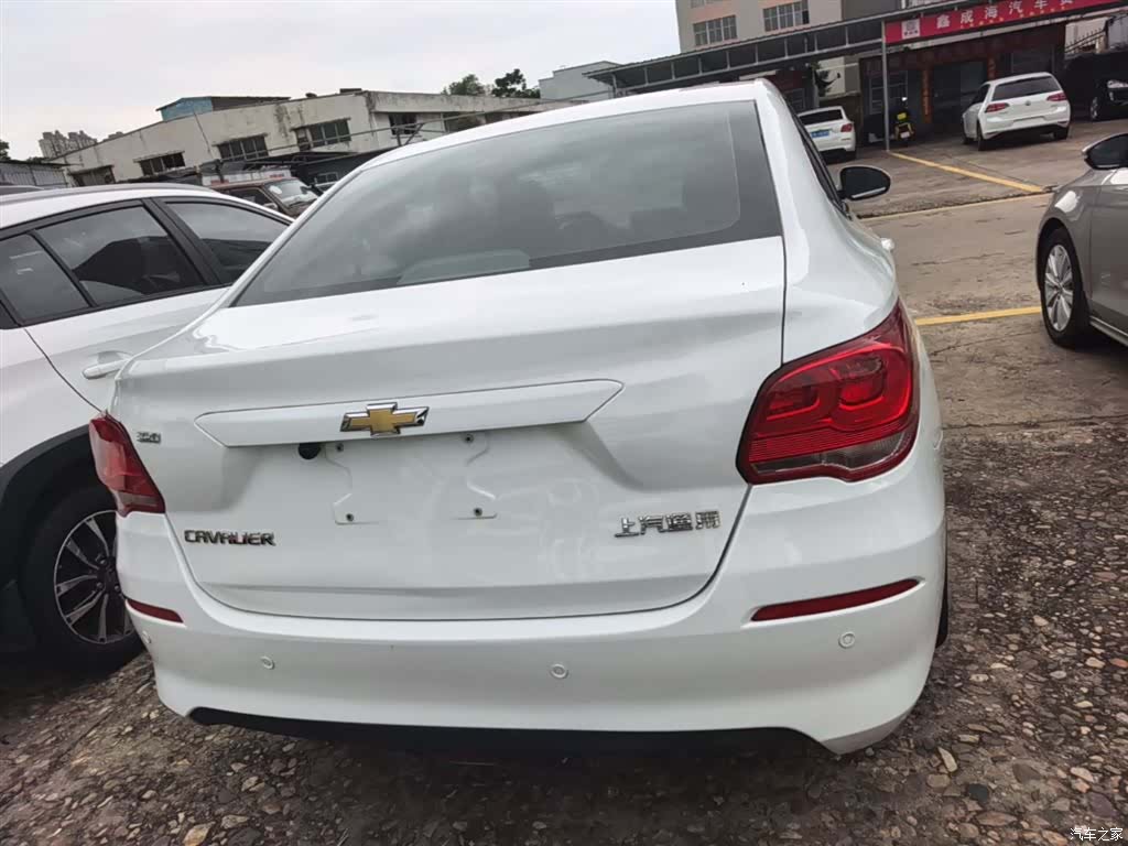 Chevrolet 320, 2018 6