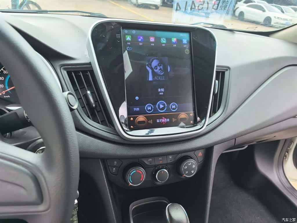 Chevrolet 320, 2018 13