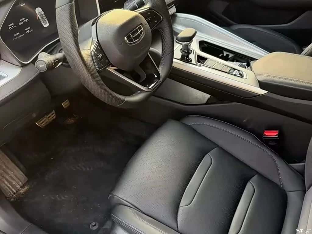 Geely Preface, 2022 3