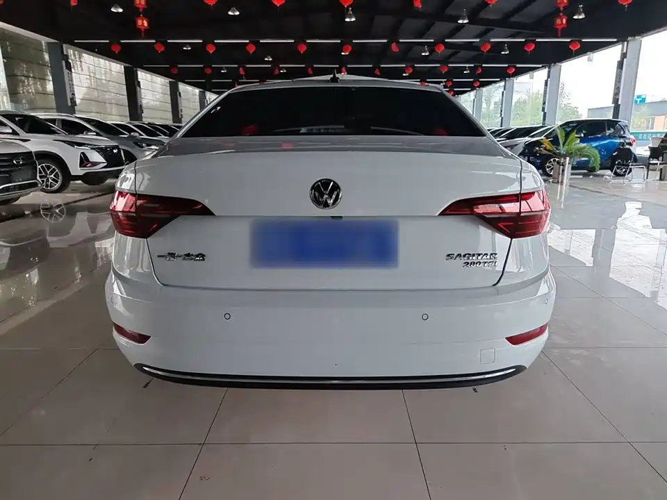 Volkswagen Sagitar