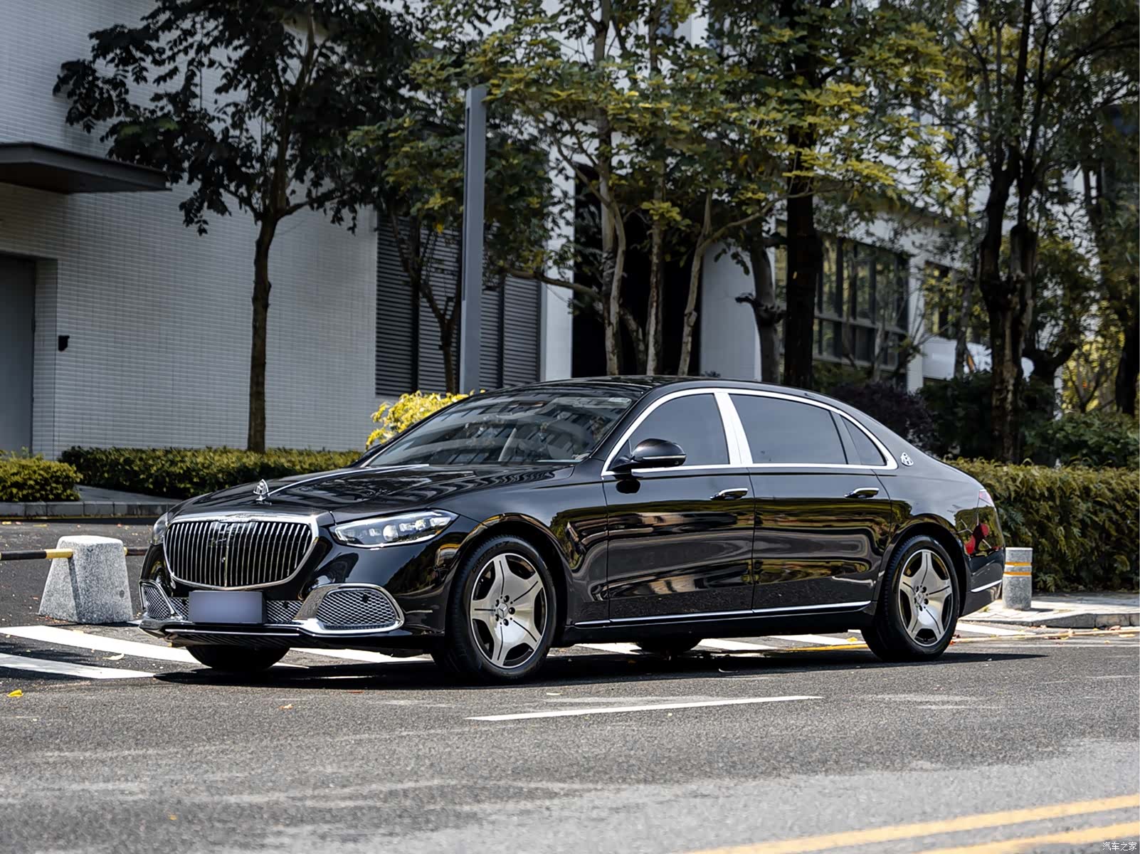 Maybach S-Class, 2022 1