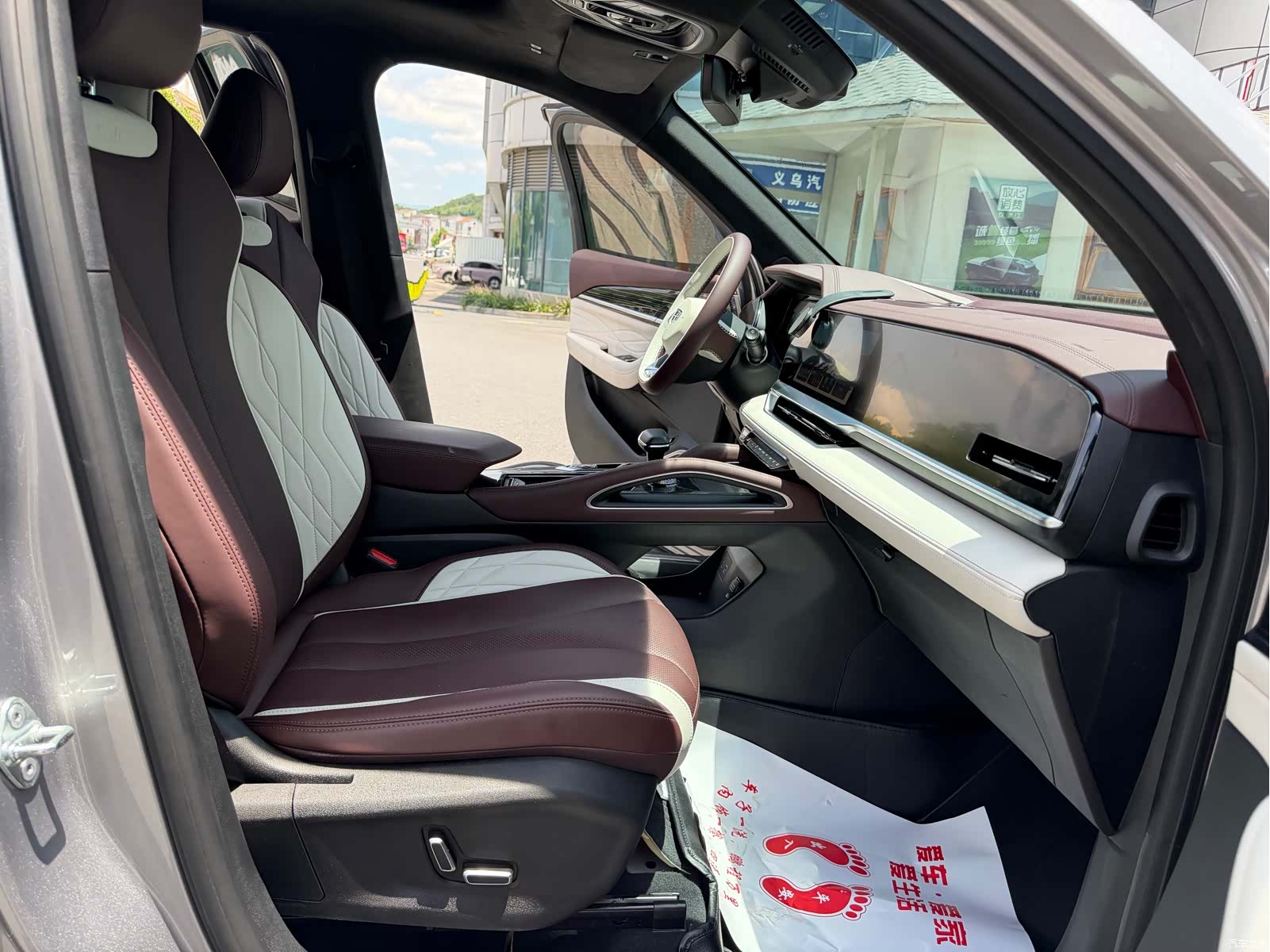 Geely Xingyue L, 2022 12