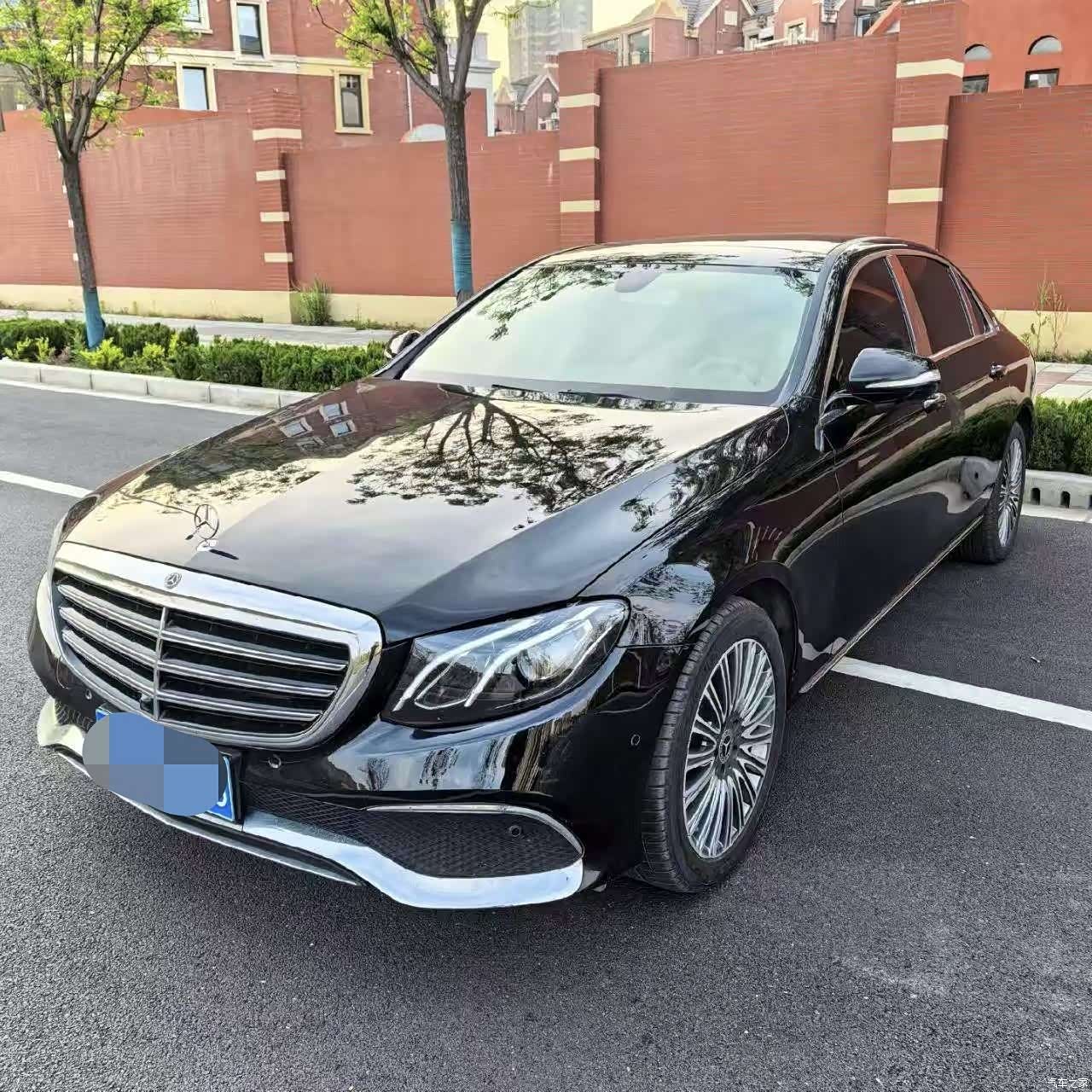 Mercedes-Benz E-Class, 2019 1