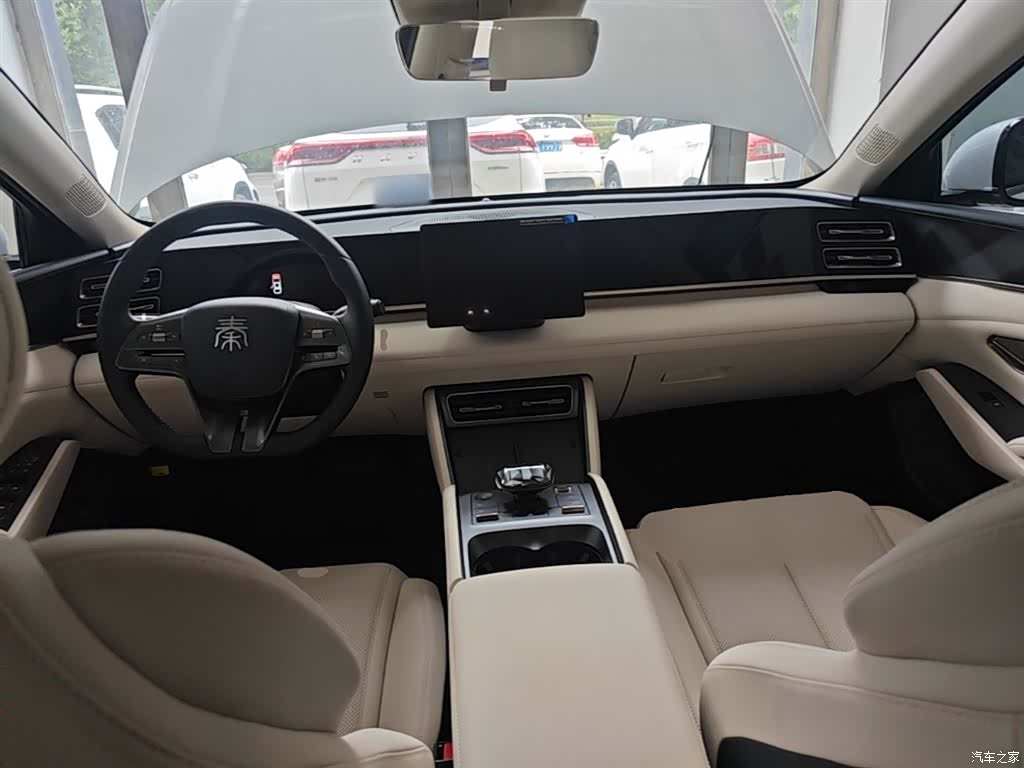 BYD Qin, 2024 10