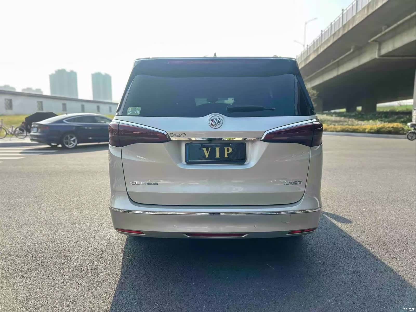 Buick GL8, 2019 15