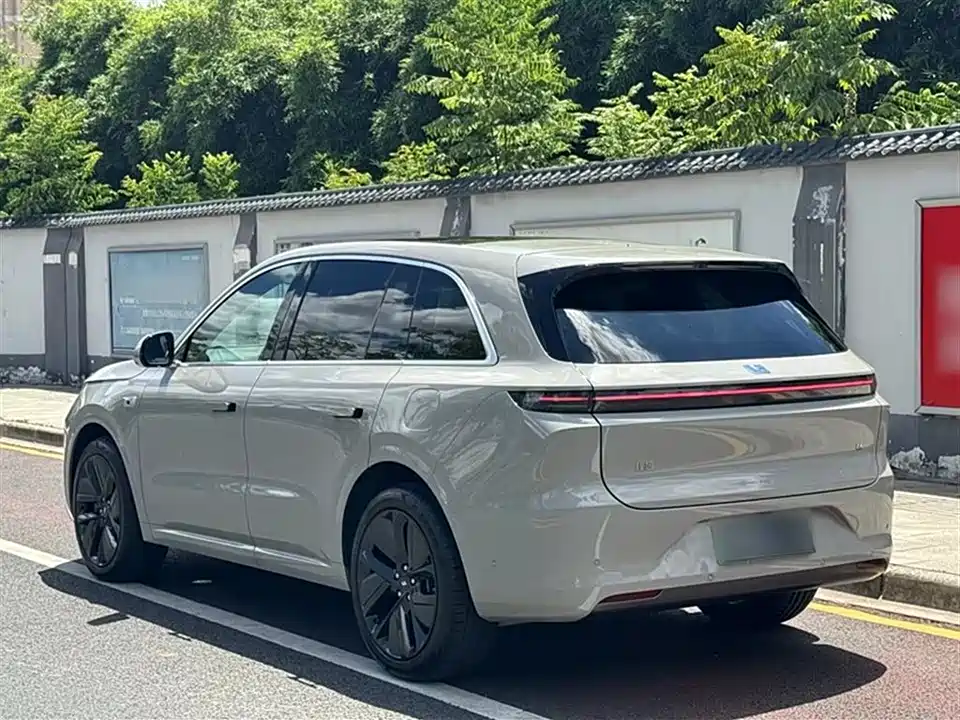 Li Auto Ideal L6