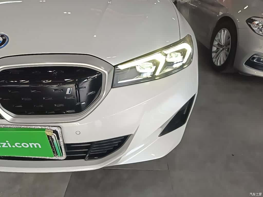 BMW i3, 2023 24