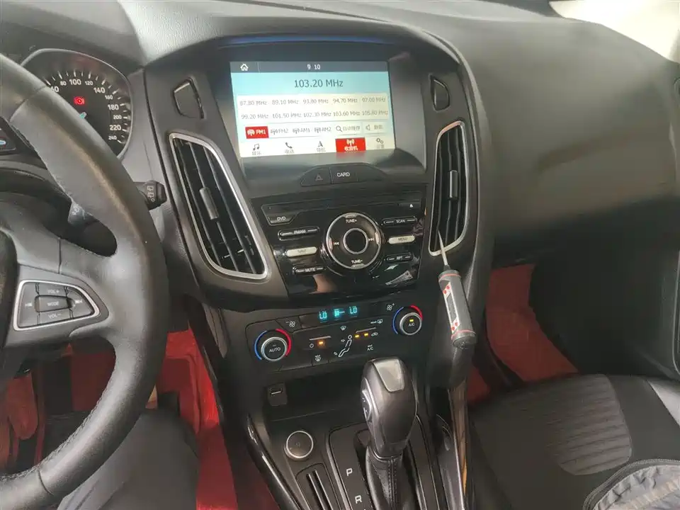 Ford Fox