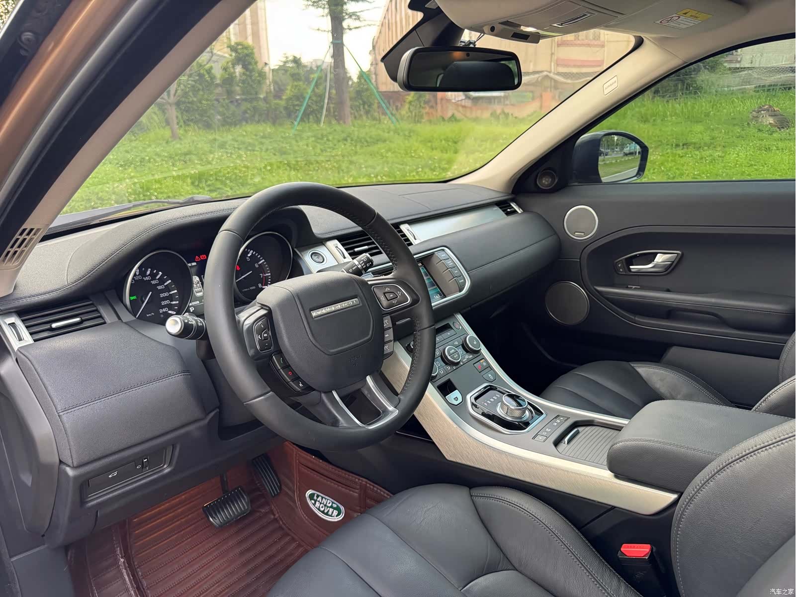 Land Rover Range Rover, 2016 9