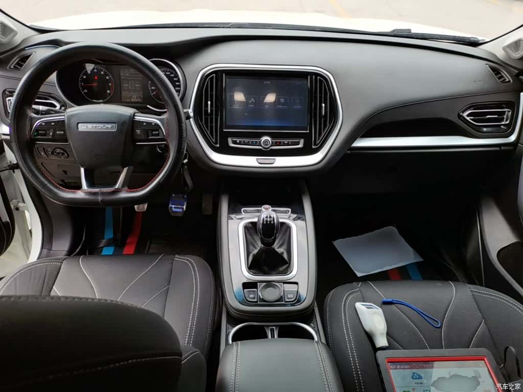 Jetour X70, 2019 10