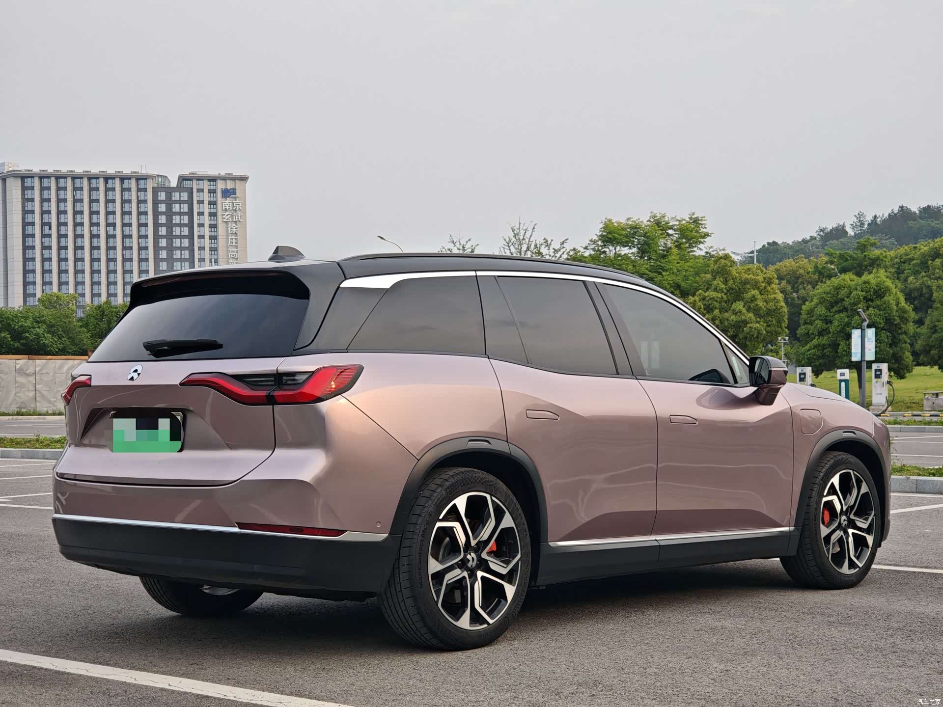 NIO ES8, 2022 все фото