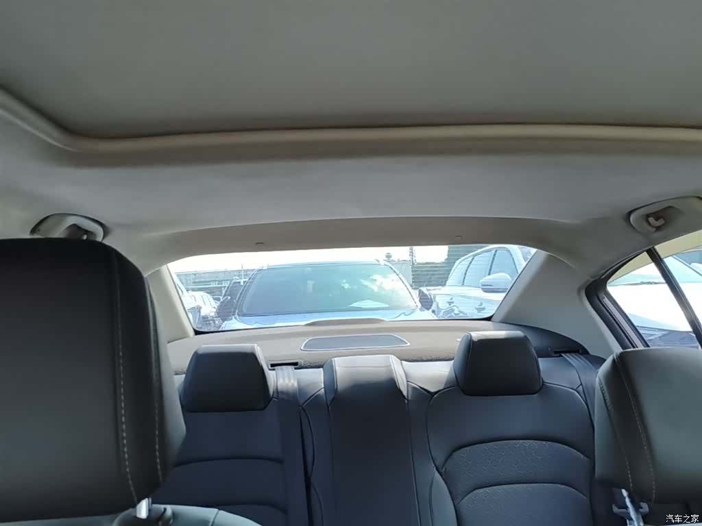 Chevrolet 320, 2018 18