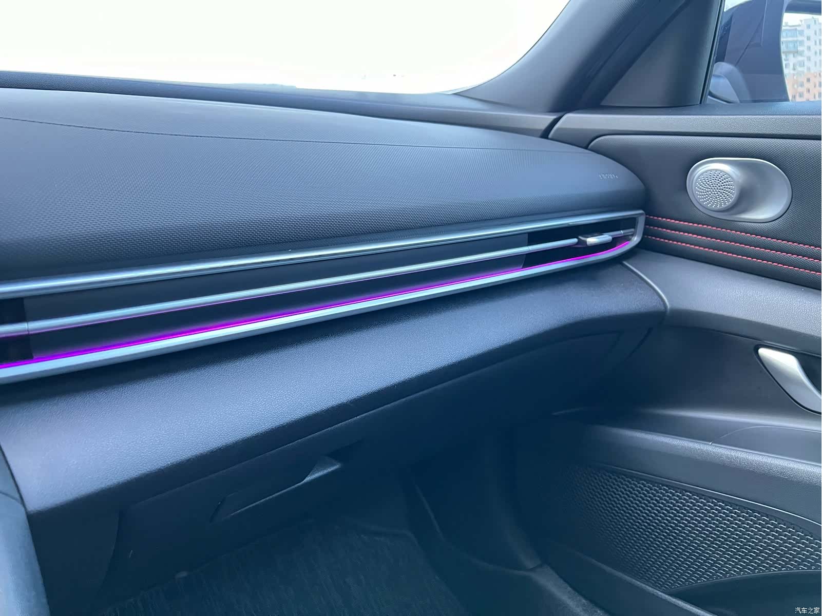 Hyundai Elantra, 2022 14