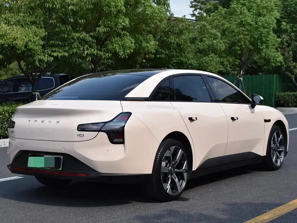 XPENG MONA M03