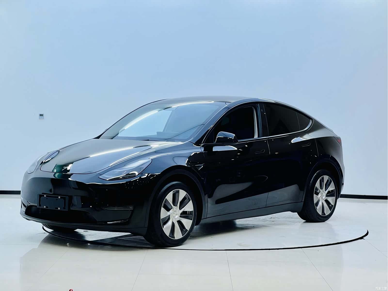 Tesla Model Y, 2021 7