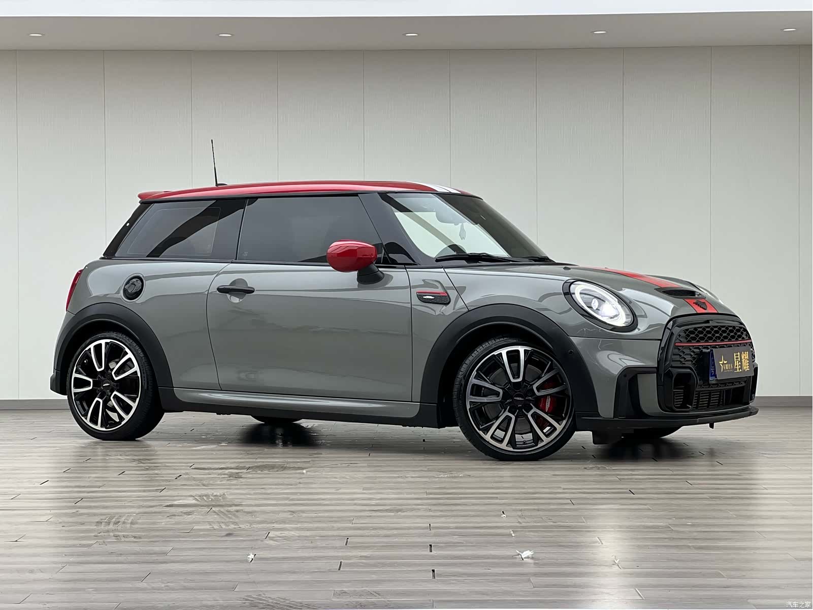 Mini Cooper, 2022 все фото