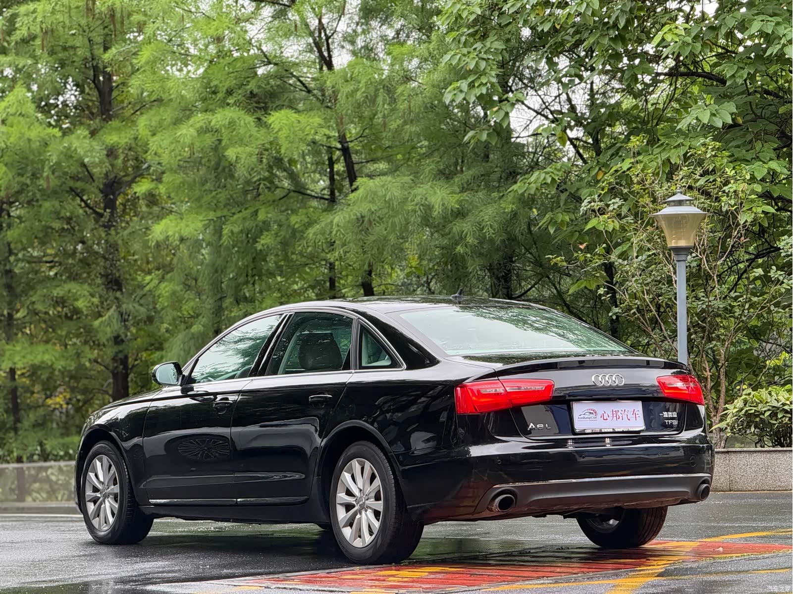 Audi A6L, 2014 27