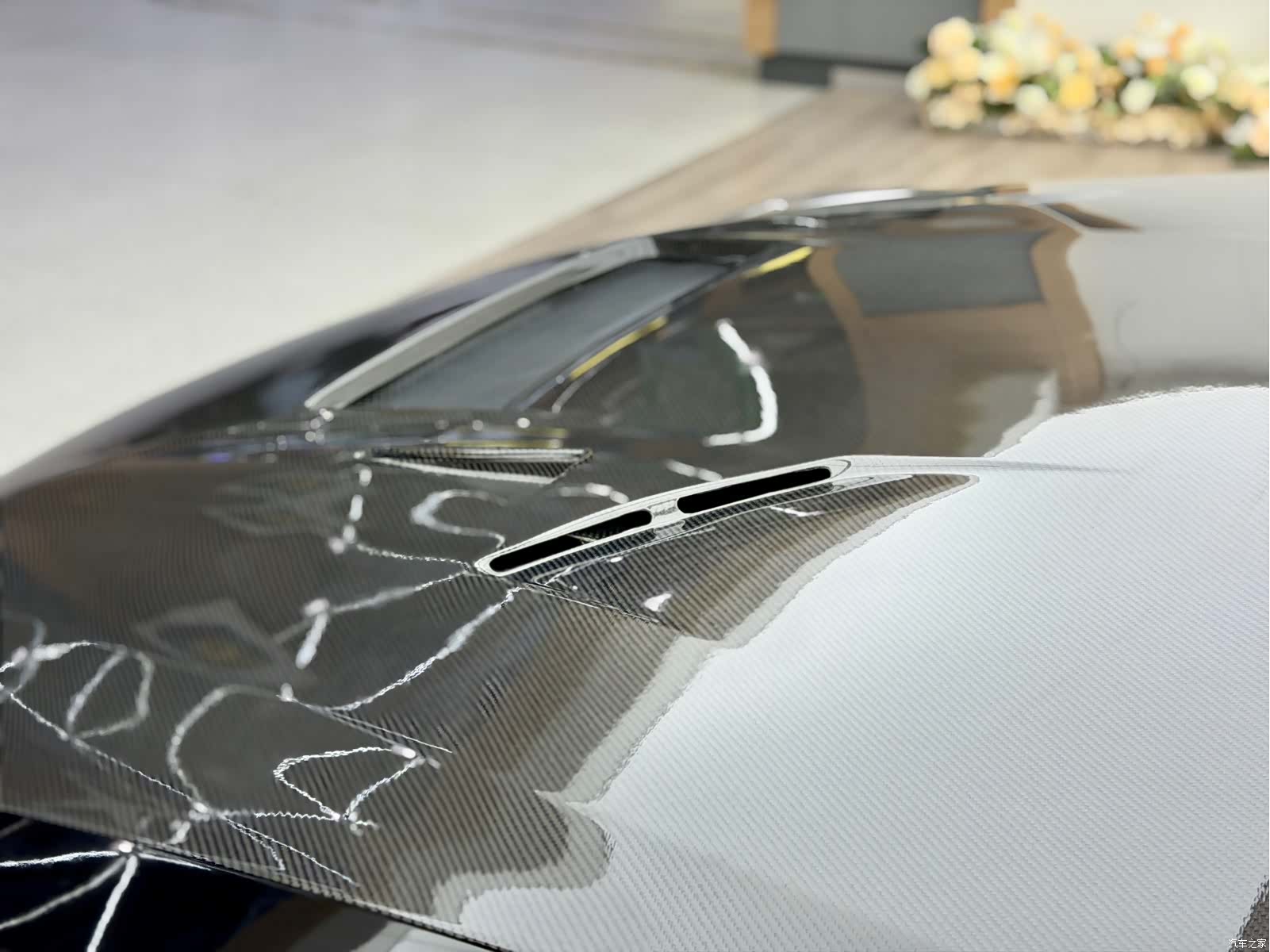 Nissan GT-R, 2010 7