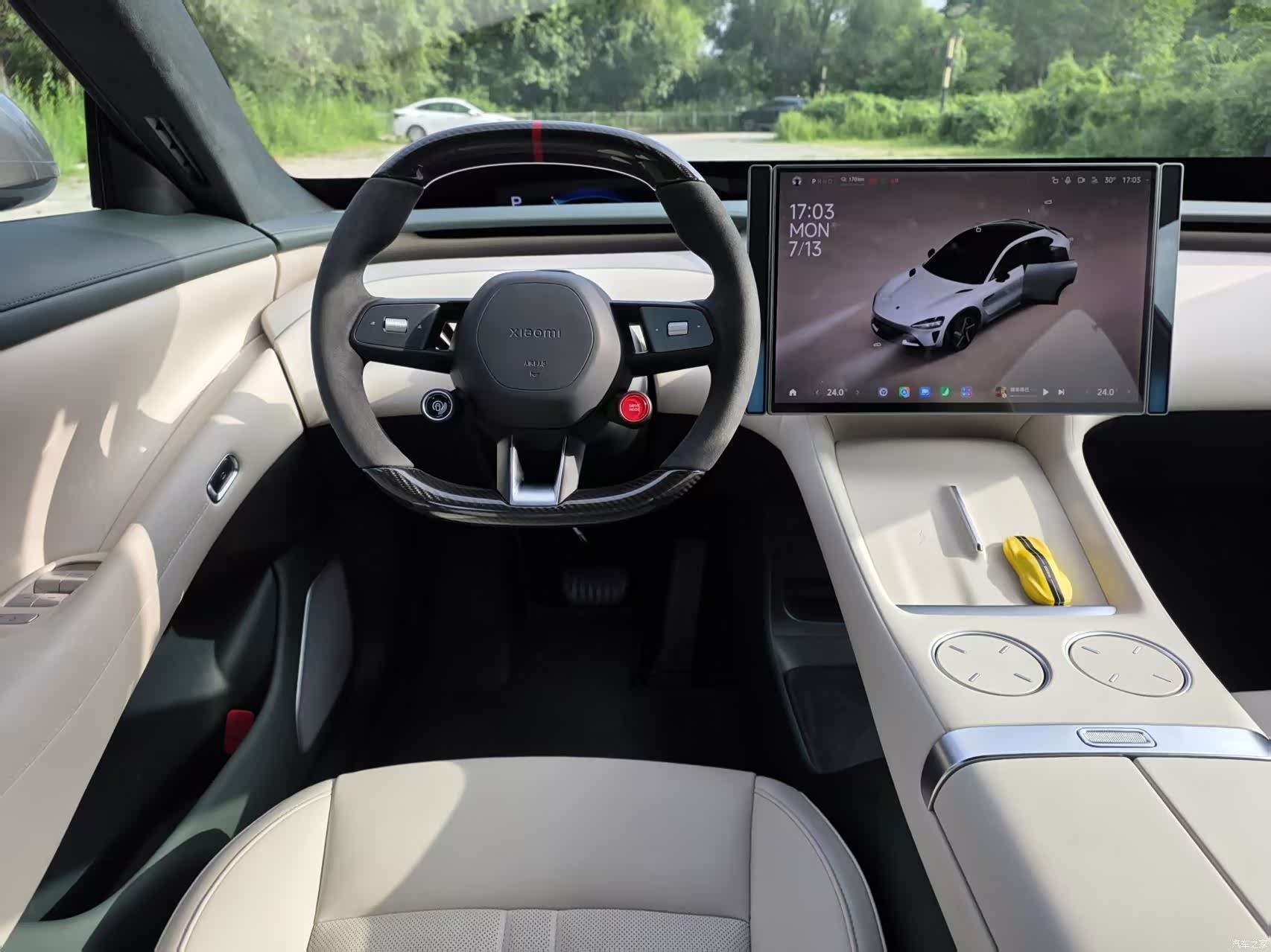 Xiaomi SU7, 2025 10