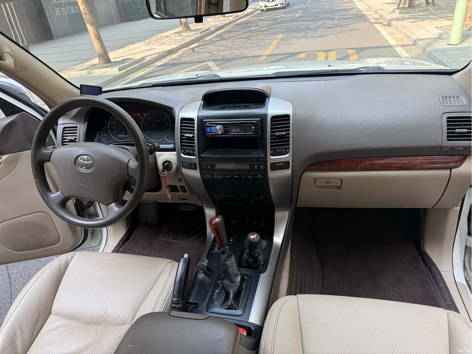 Toyota Prado, 2003 10