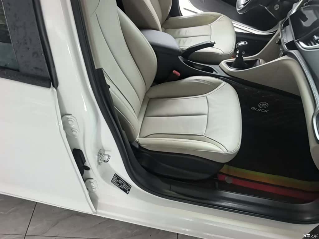 Buick V, 2018 25