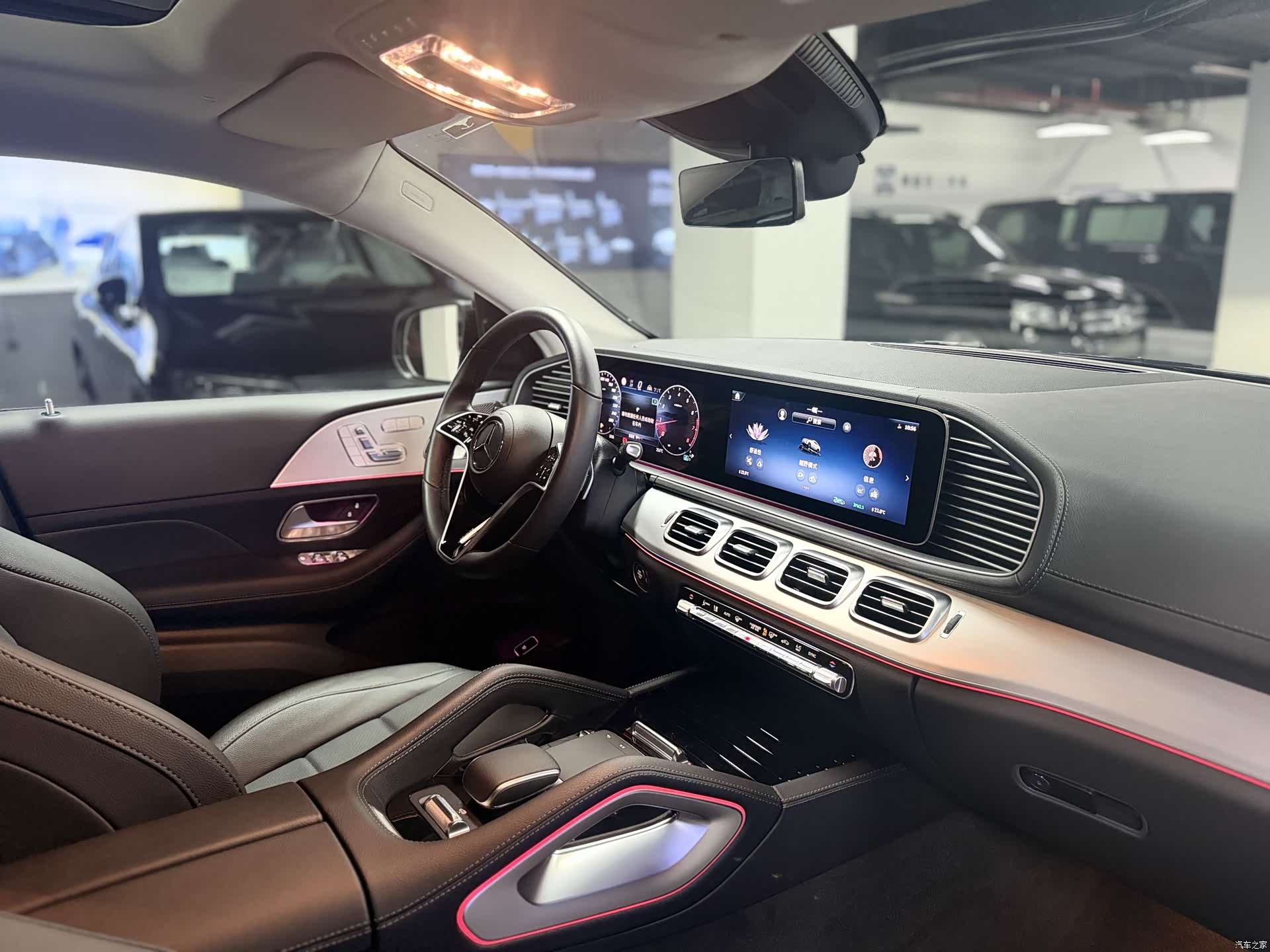 Mercedes-Benz GLE, 2026 14